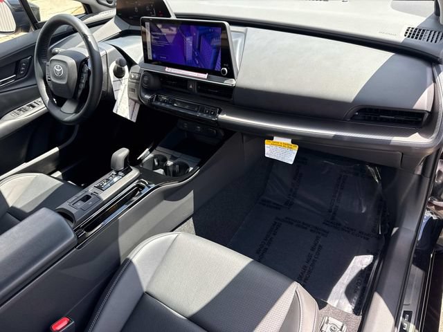 Used 2026 Toyota Prius Limited w/ Limited Premium Package FWD image 19
