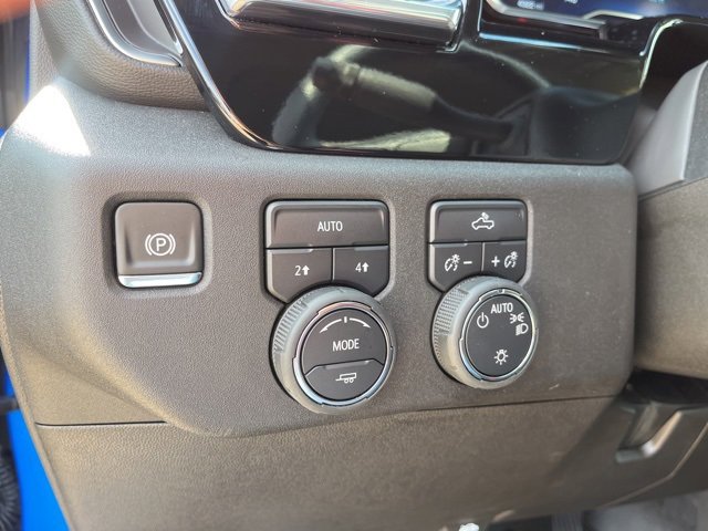 Used 2025 Chevrolet Silverado 1500 LT image 31