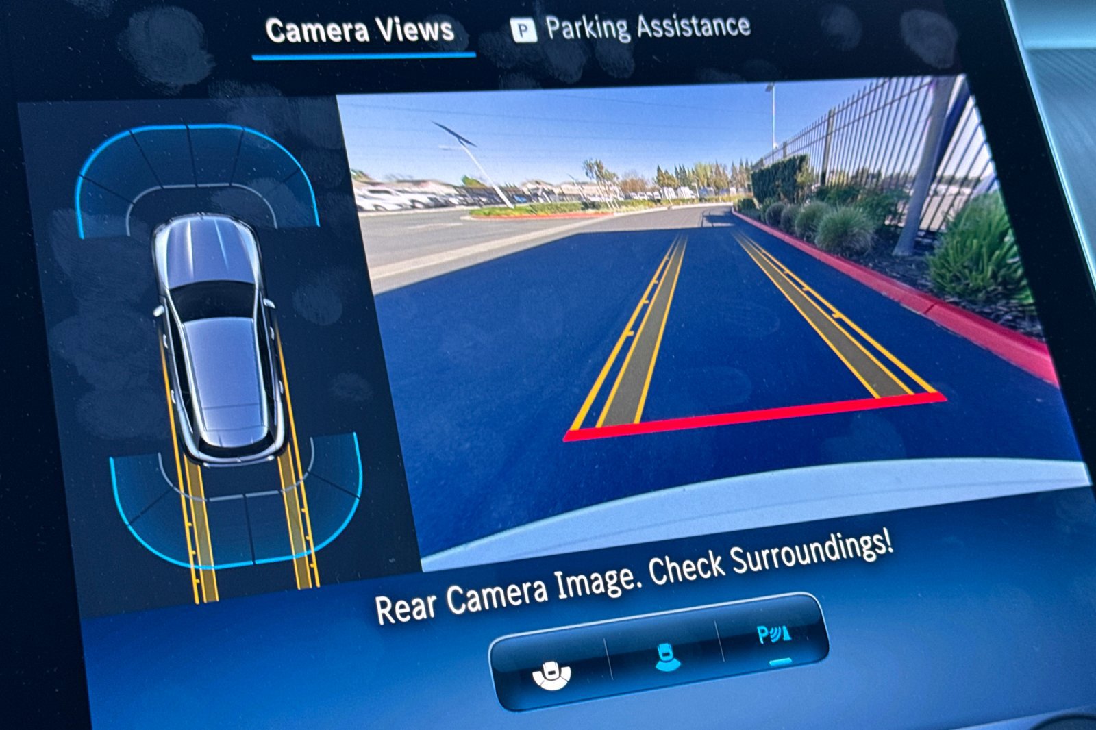 Used 2024 Mercedes-Benz GLC 300 4MATIC image 19