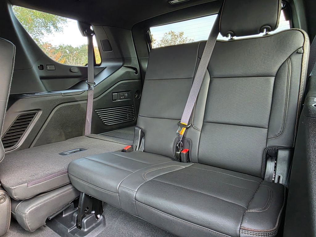 Used 2024 Chevrolet Tahoe High Country w/ Premium Package 2 image 32