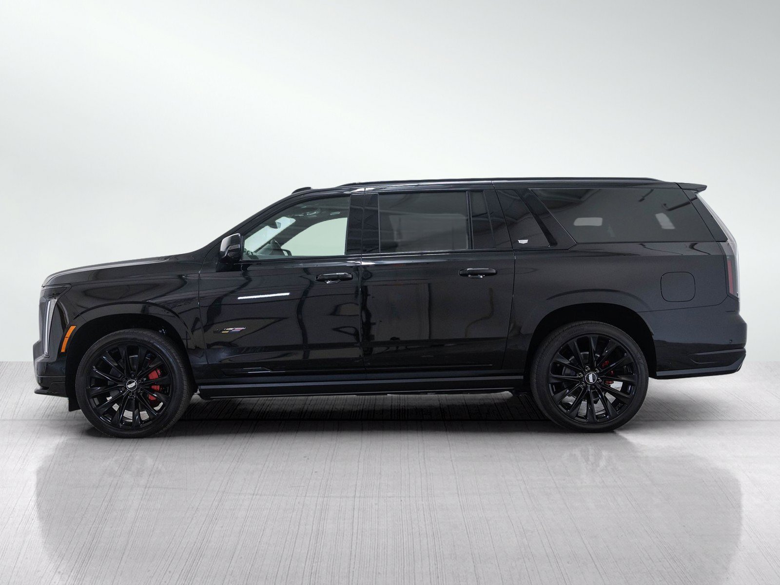 Used 2026 Cadillac Escalade ESV V w/ LPO, ONYX Package AWD/4WD image 3