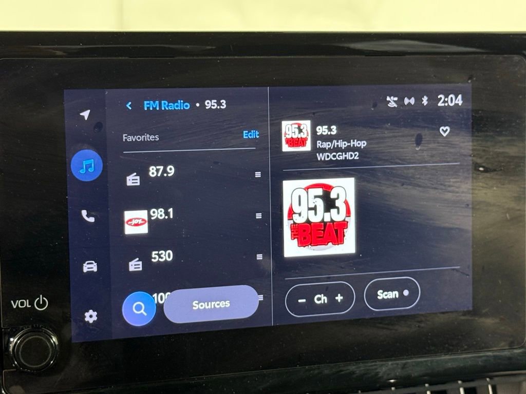 Used 2024 Toyota Corolla LE FWD image 34