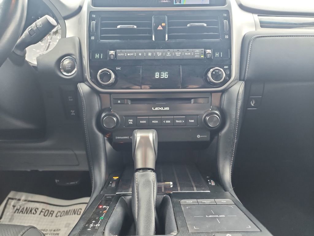 Used 2023 Lexus GX 460 Premium image 11