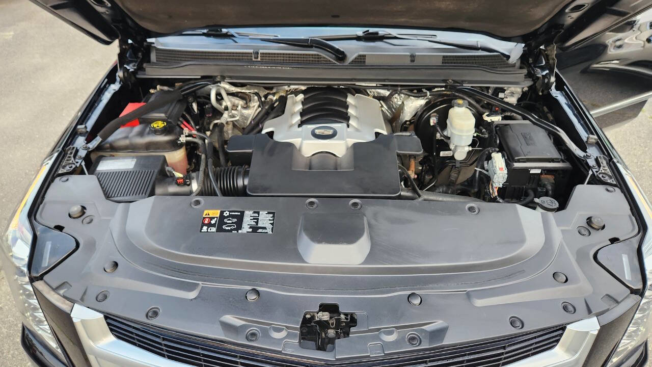 Used 2015 Cadillac Escalade ESV Luxury image 55