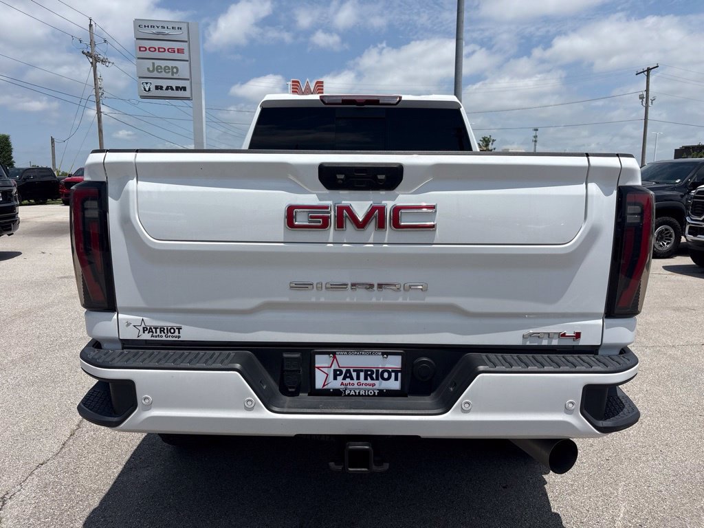 Used 2024 GMC Sierra 2500 AT4 w/ AT4 Preferred Package AWD/4WD image 23