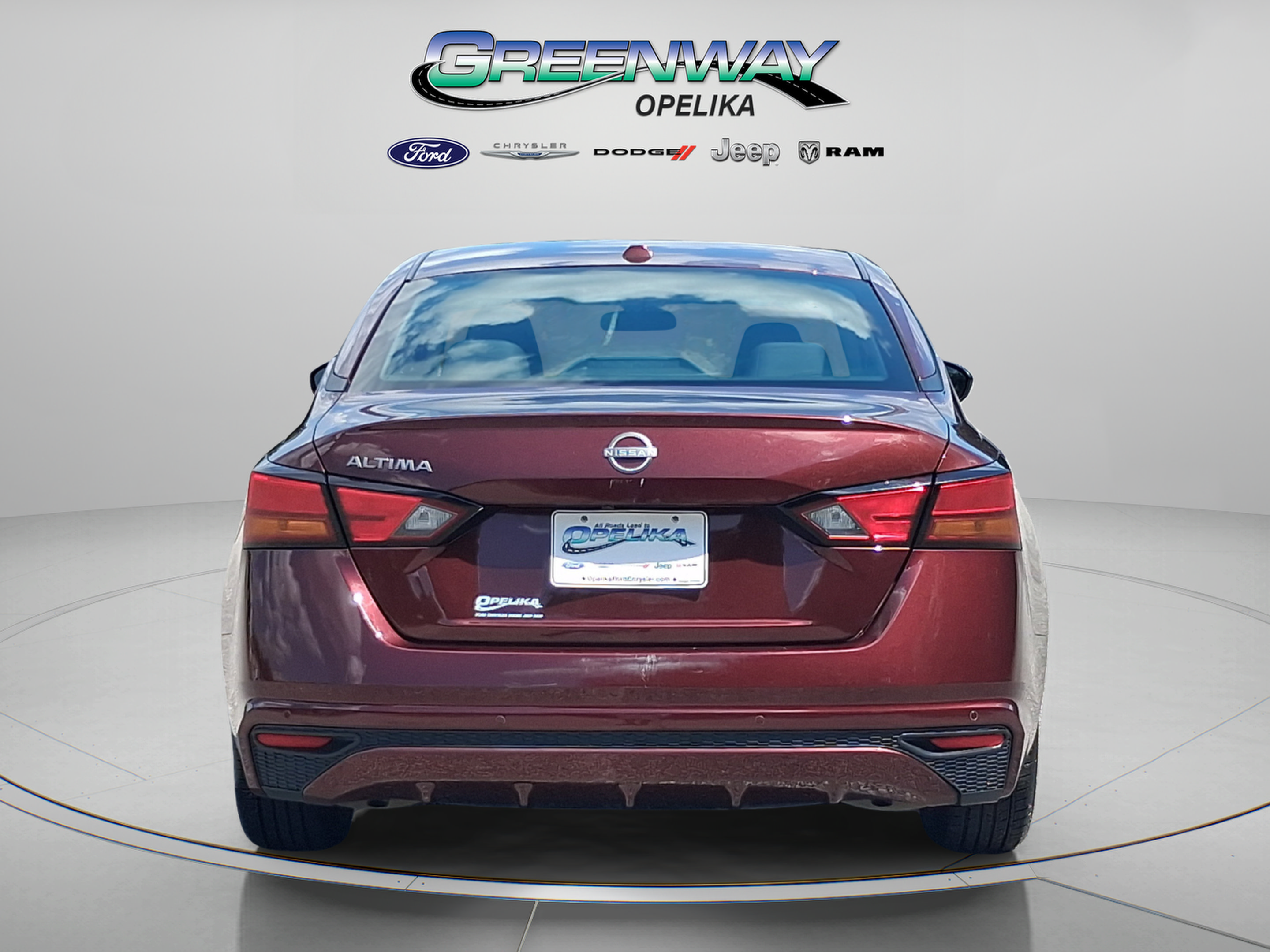 Used 2025 Nissan Altima 2.5 SV FWD image 6