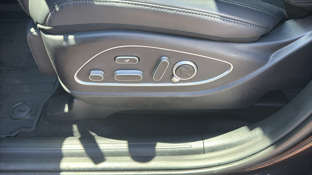 Used 2026 Hyundai Palisade Calligraphy AWD/4WD image 14