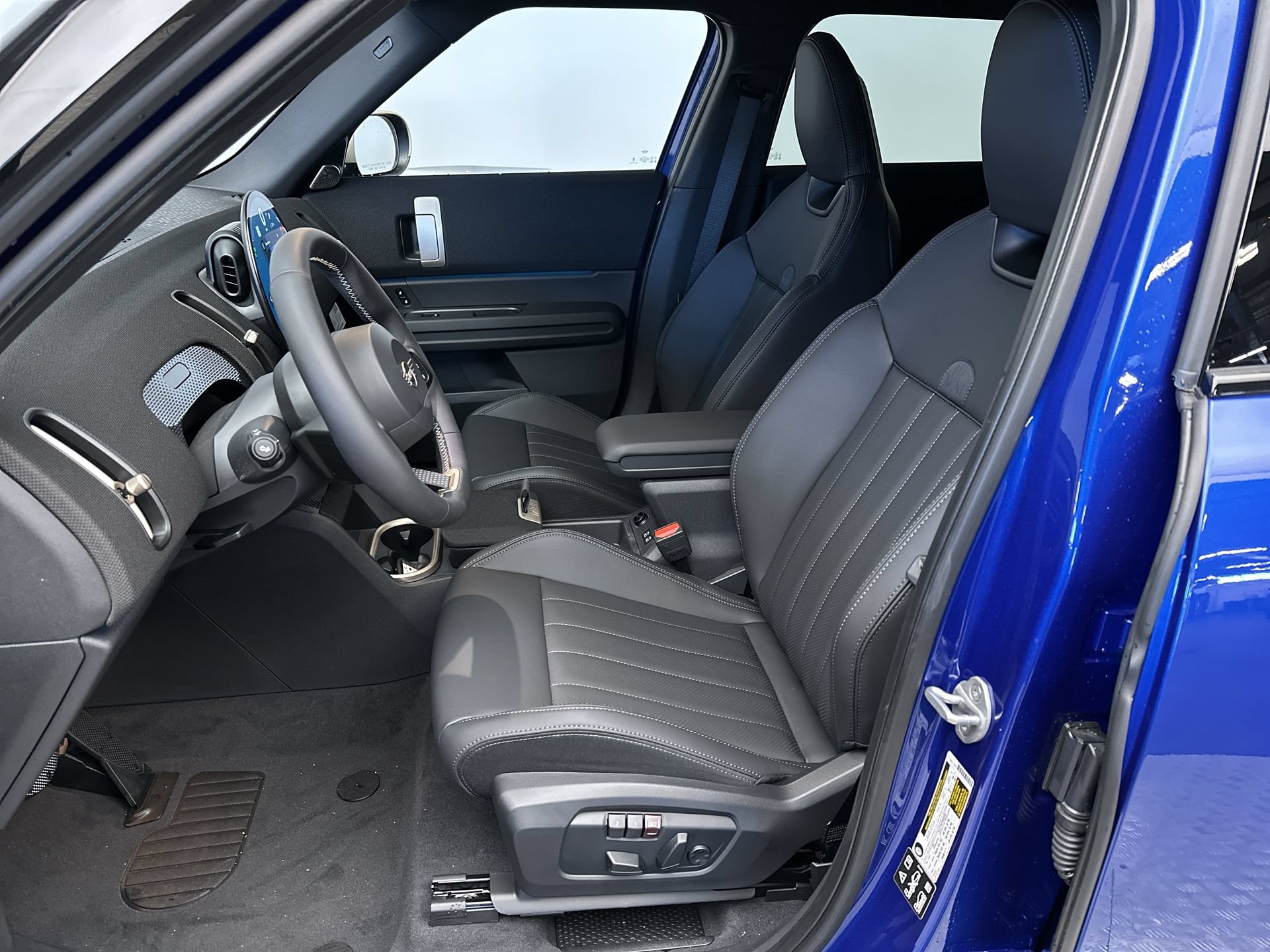 Certified 2026 MINI Cooper Countryman S w/ Comfort Package Max AWD/4WD image 14