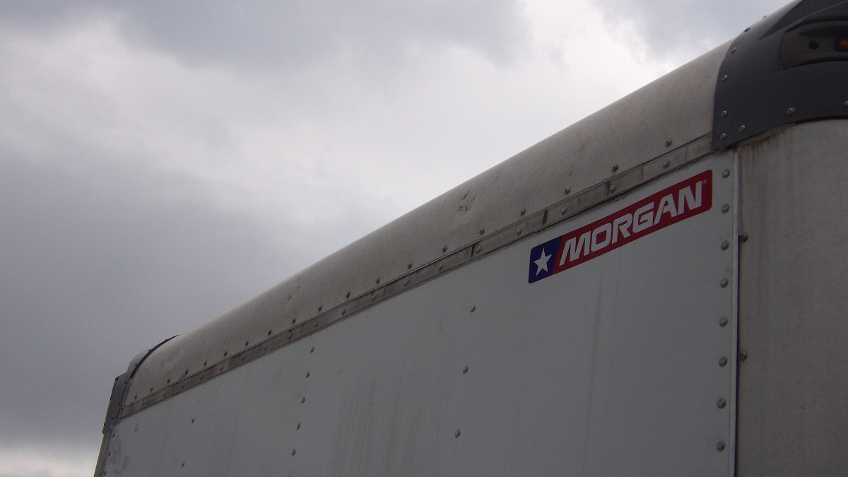 Used 2020 Isuzu NPR RWD image 39