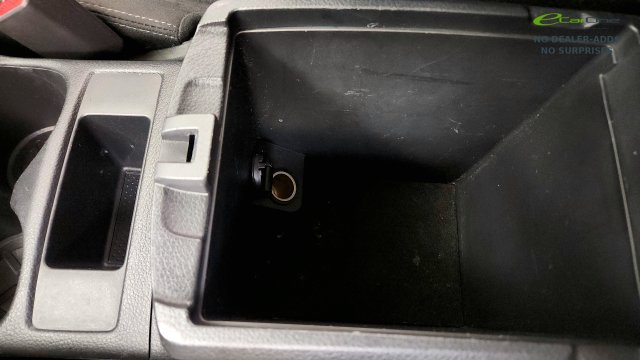 Used 2015 Nissan Rogue S FWD image 68