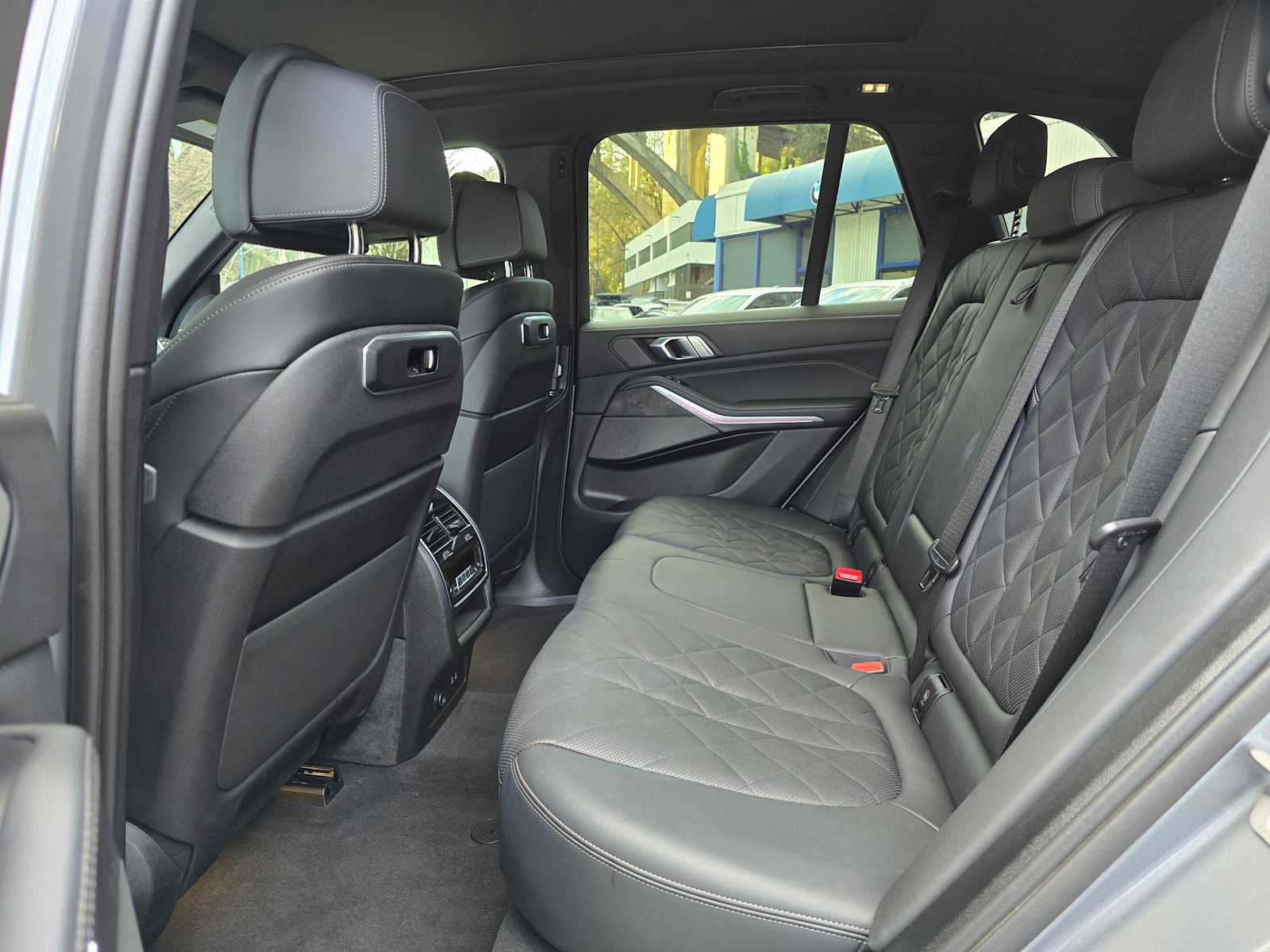 Used 2024 BMW X5 xDrive40i image 16