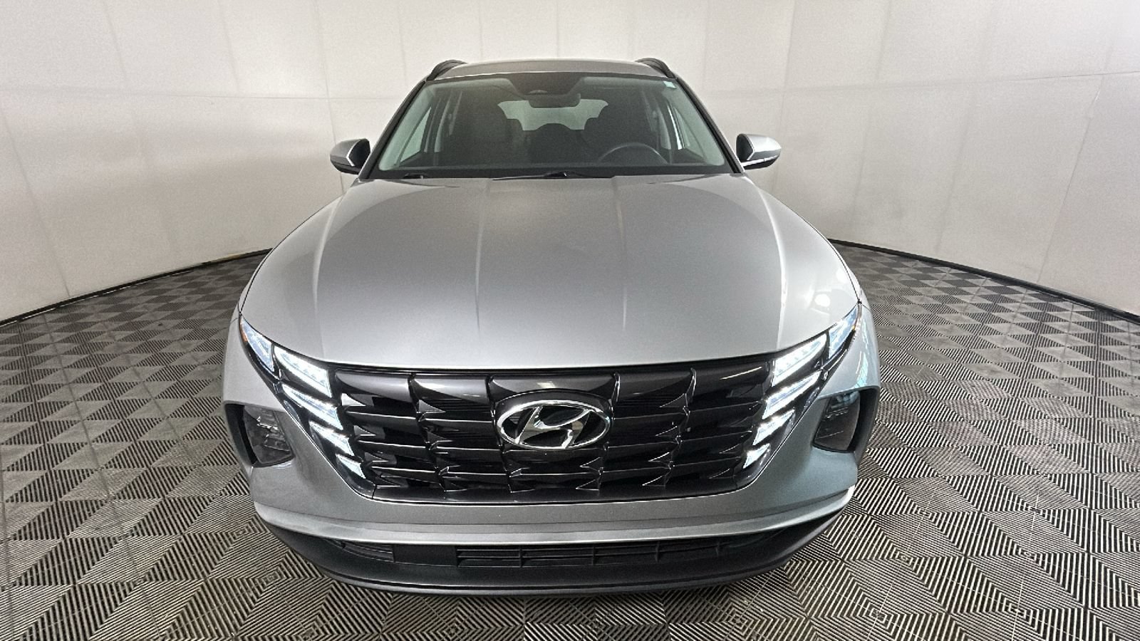 Certified 2024 Hyundai Tucson SEL FWD image 9