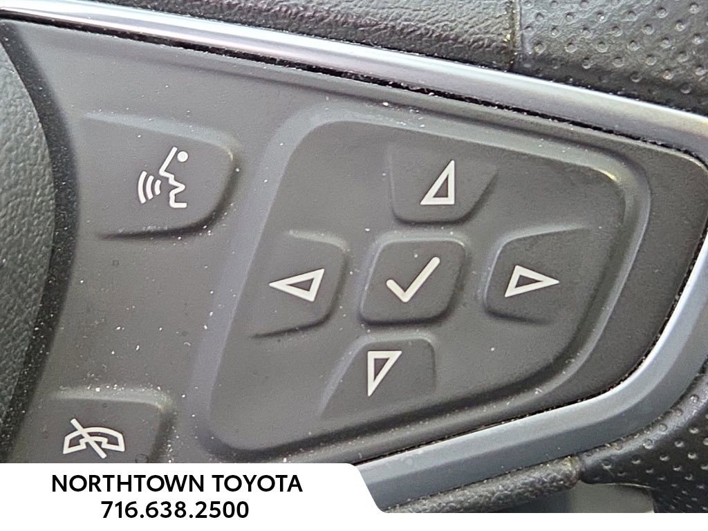 Used 2023 Chevrolet Malibu LT image 19