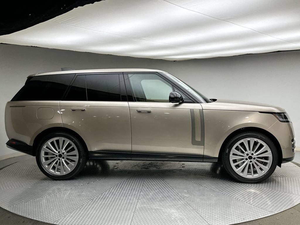 New 2026 Land Rover Range Rover SE AWD/4WD image 4