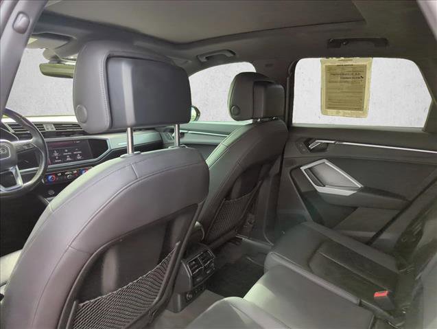 Used 2020 Audi Q3 2.0T Premium Plus w/ Premium Plus Package image 17