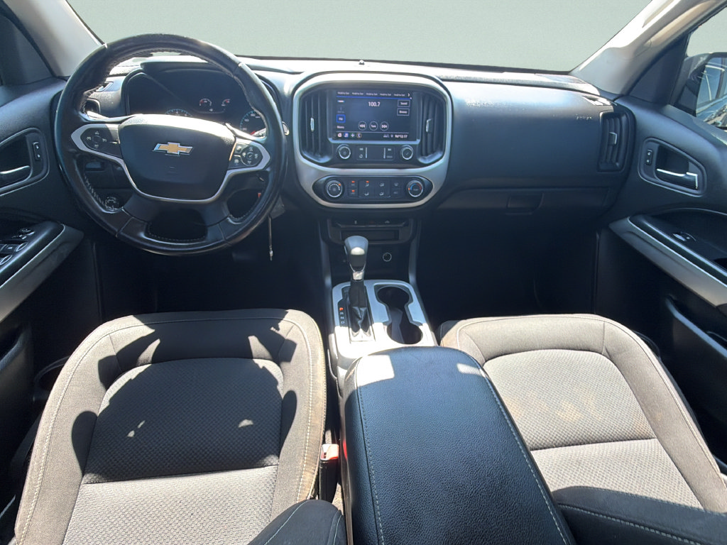 Used 2022 Chevrolet Colorado LT w/ Chrome Appearance Package RWD image 16