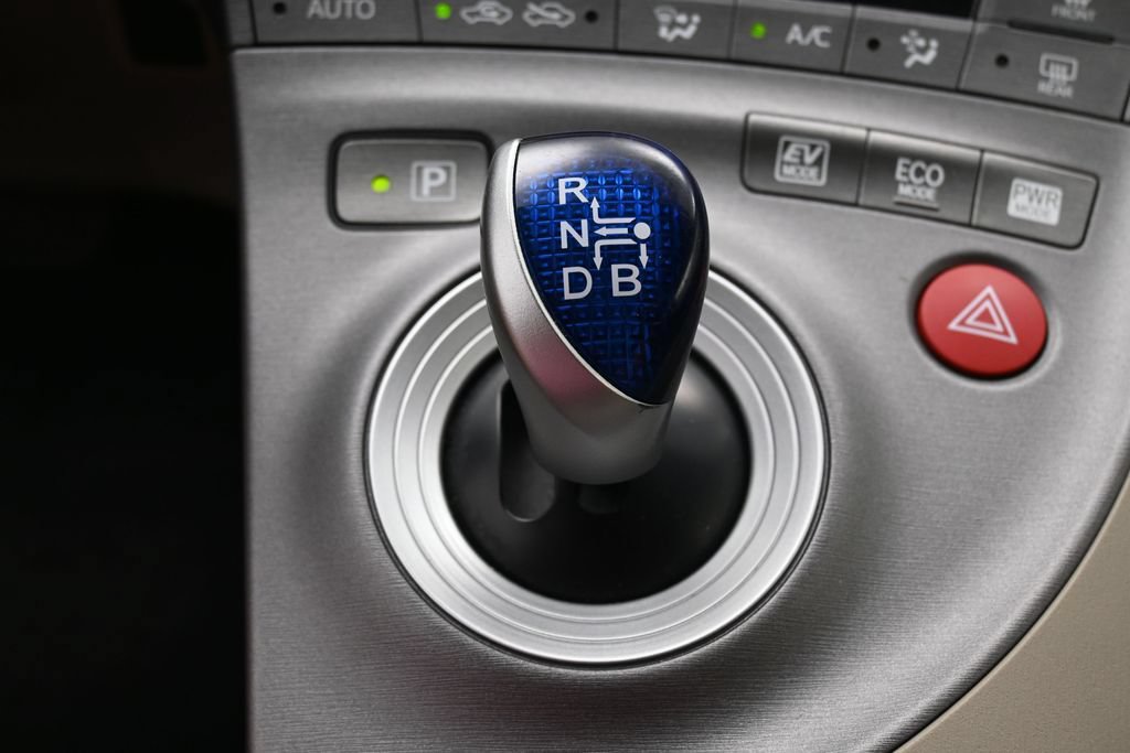 Used 2014 Toyota Prius Four FWD image 24
