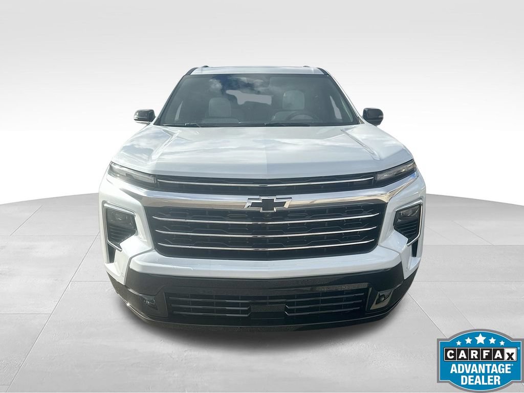 New 2026 Chevrolet Traverse High Country w/ LPO, Floor Liner Package AWD/4WD image 2