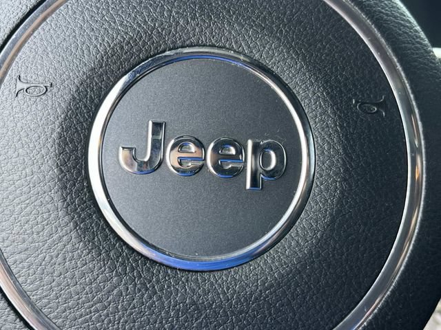 Used 2015 Jeep Wrangler Unlimited Rubicon w/ Connectivity Group AWD/4WD image 26