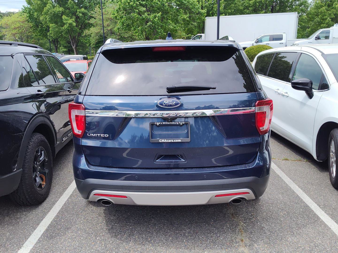 Used 2017 Ford Explorer Limited FWD image 5