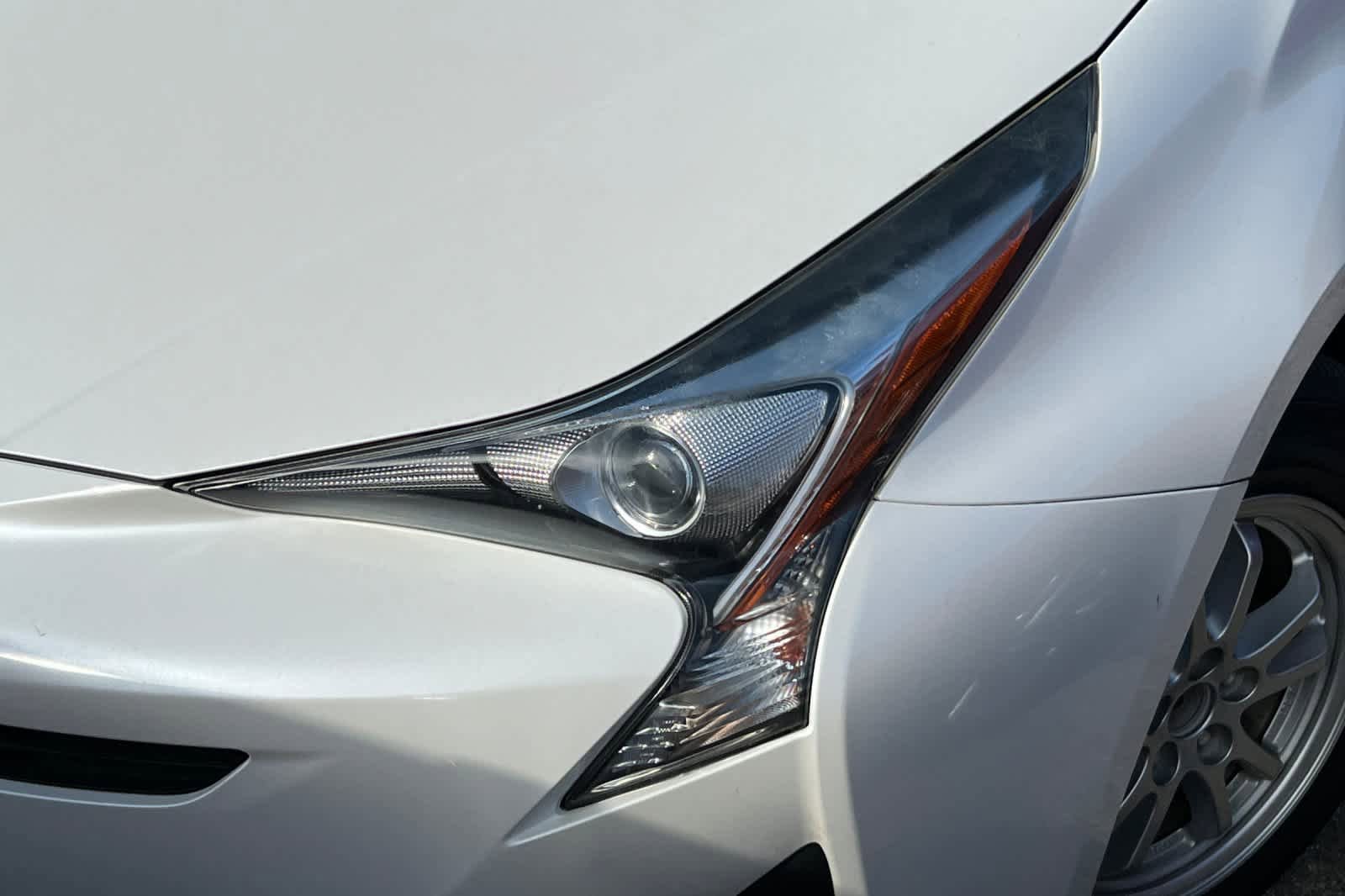 Certified 2017 Toyota Prius Two w/ Carpet Mat Package FWD image 11
