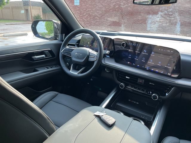 New 2026 Chevrolet Tahoe Z71 w/ Comfort Package AWD/4WD image 24