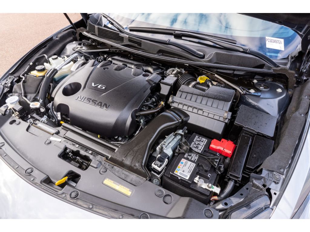 Used 2023 Nissan Maxima SR w/ Sport Mat Group image 30