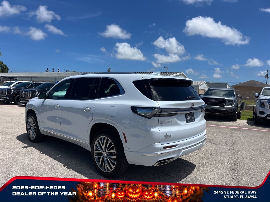 New 2026 Buick Enclave Avenir w/ Super Cruise Package AWD/4WD image 5