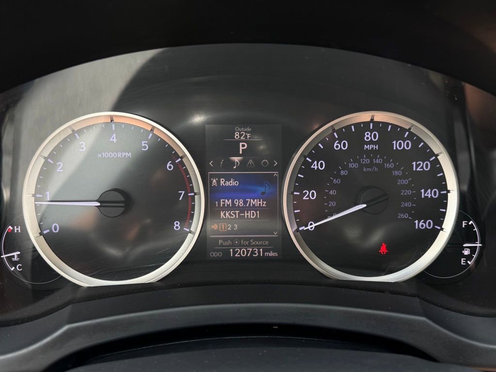 Used 2016 Lexus IS 200t w/ Premium Package RWD image 19