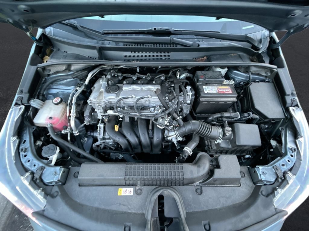 Used 2022 Toyota Corolla LE FWD image 30