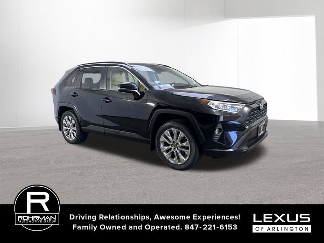 Used 2019 Toyota RAV4 XLE Premium w/ Cold Weather Package AWD/4WD image 3