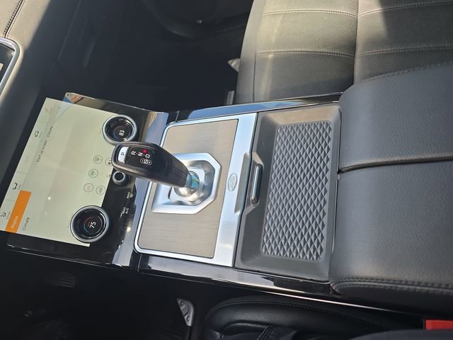 Used 2020 Land Rover Range Rover Evoque SE image 28