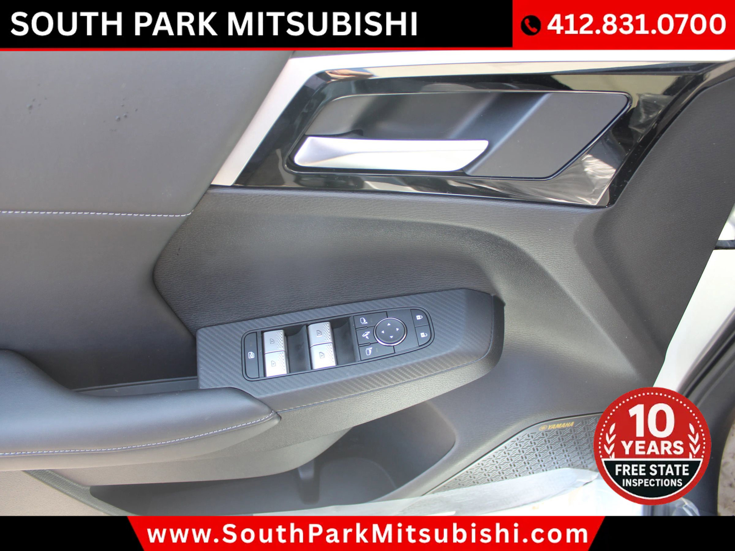 New 2025 Mitsubishi Outlander SE image 16