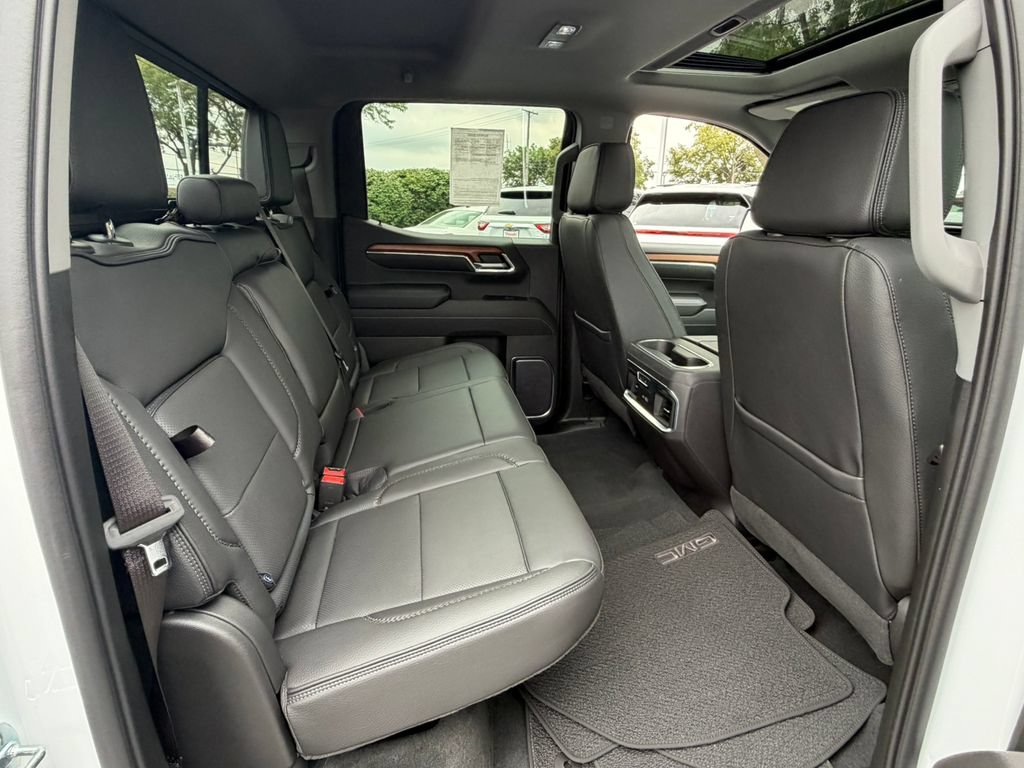 Certified 2023 GMC Sierra 1500 Denali w/ Denali Reserve Package AWD/4WD image 13