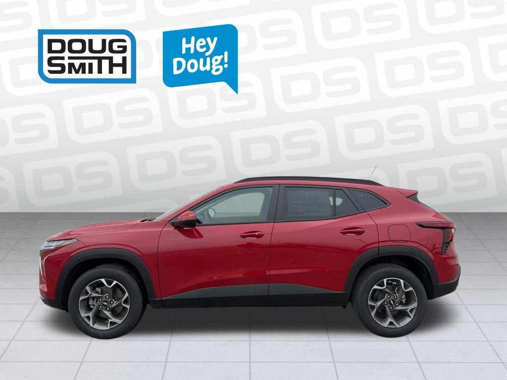 New 2026 Chevrolet Trax LT w/ Driver Confidence Package FWD image 3