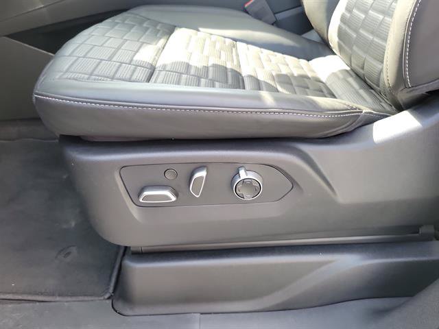 Used 2024 Cadillac Escalade V w/ LPO, ONYX Package AWD/4WD image 14
