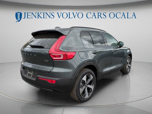 New 2026 Volvo XC40 B5 Plus w/ Protection Package Premier AWD/4WD image 3