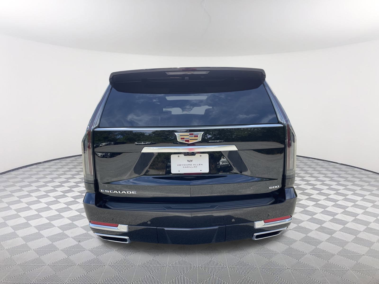 New 2026 Cadillac Escalade Luxury image 5