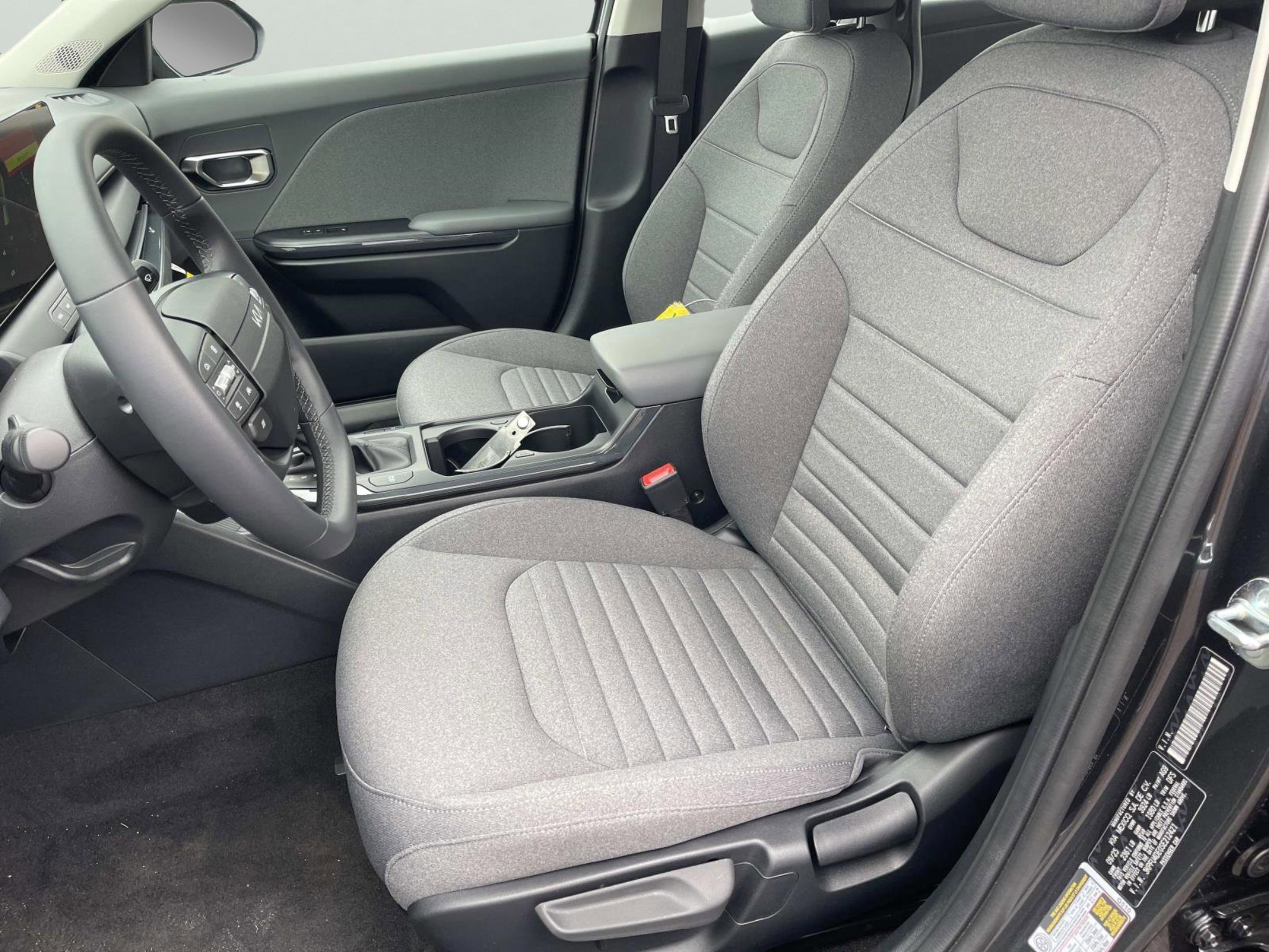 New 2025 Kia K4 EX FWD image 19
