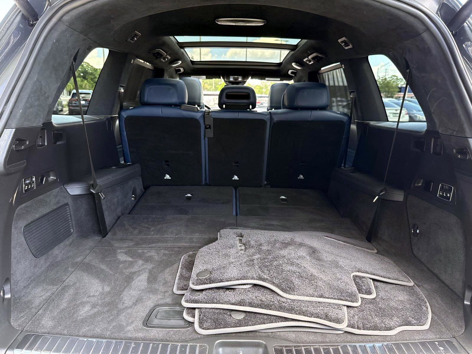Certified 2026 Mercedes-Benz GLS 63 AMG 4MATIC image 11