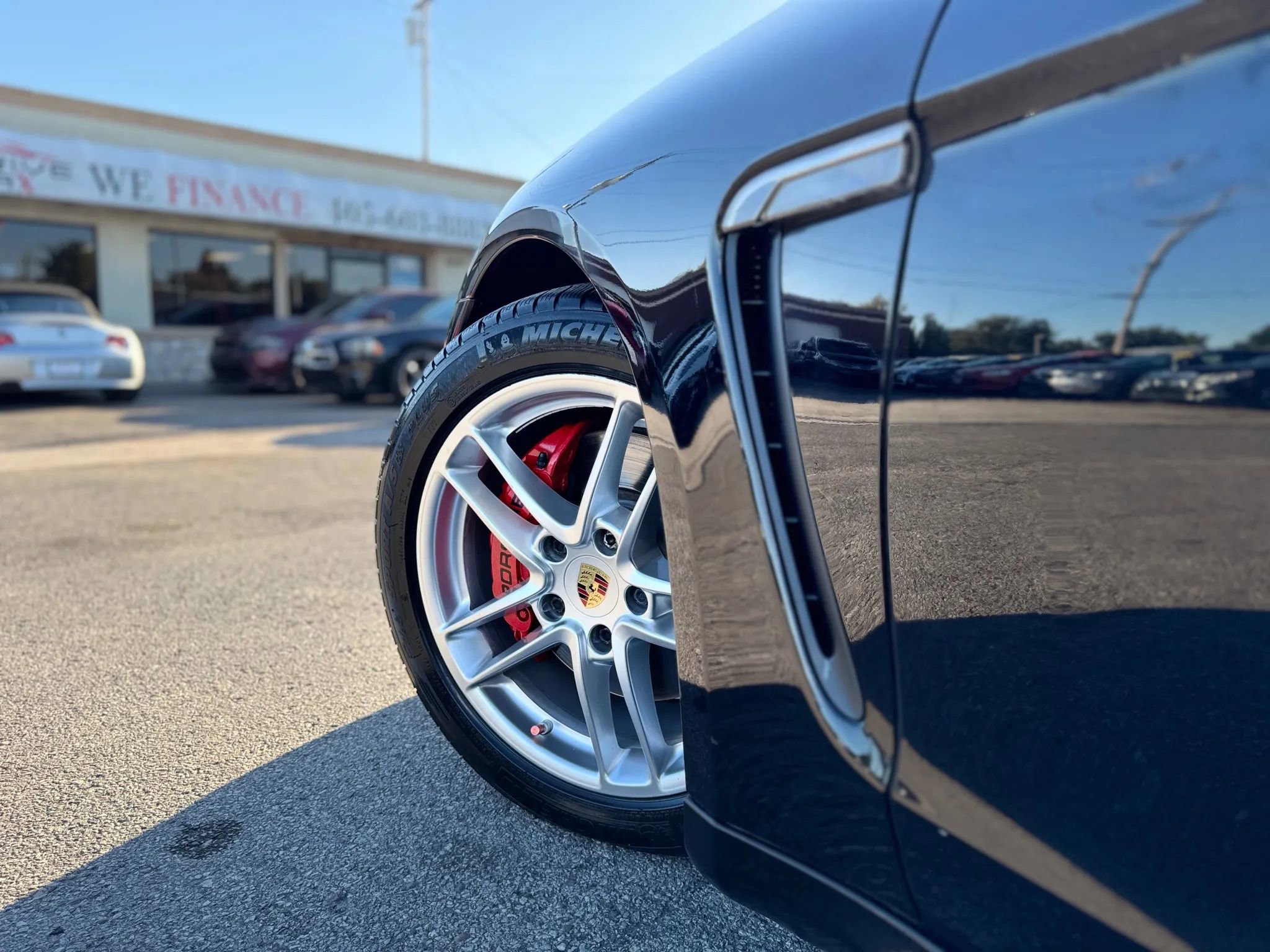 Used 2014 Porsche Panamera S image 15