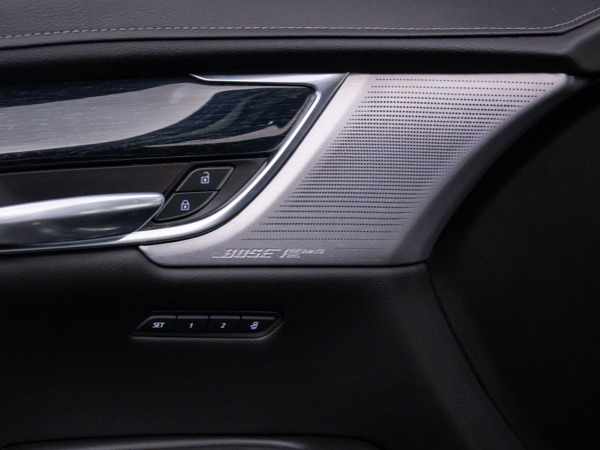 Used 2020 Cadillac XT5 Premium Luxury w/ LPO, Floor Liner Package image 16