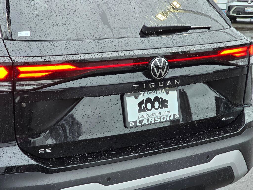 New 2026 Volkswagen Tiguan SE image 13