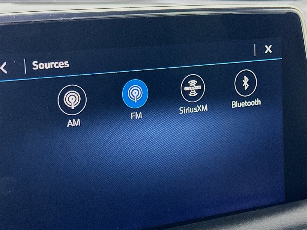 Used 2021 Chevrolet Suburban LT image 29