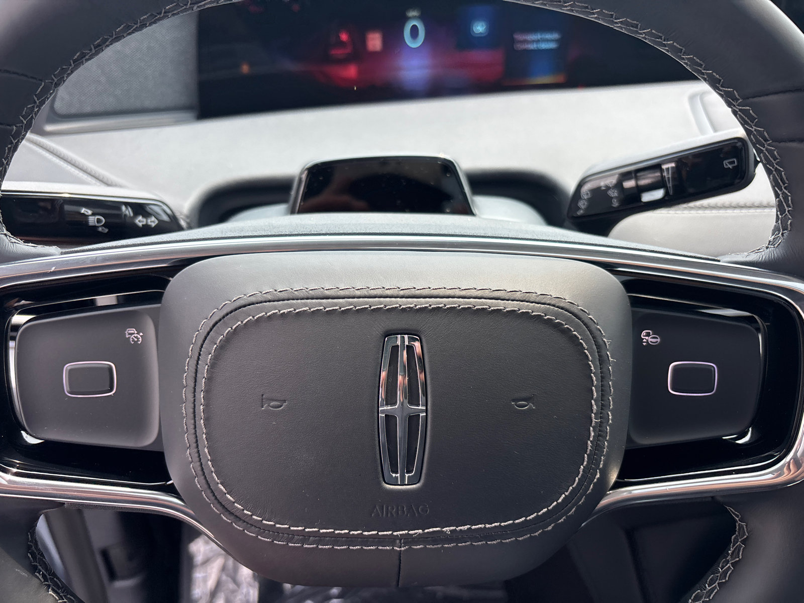 New 2027 Lincoln Navigator Reserve AWD/4WD image 15