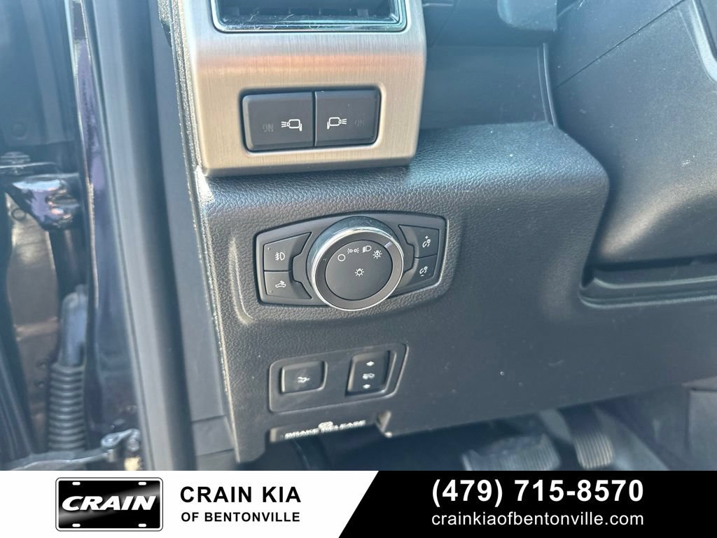 Used 2019 Ford F250 Platinum w/ Platinum Ultimate Package AWD/4WD image 19
