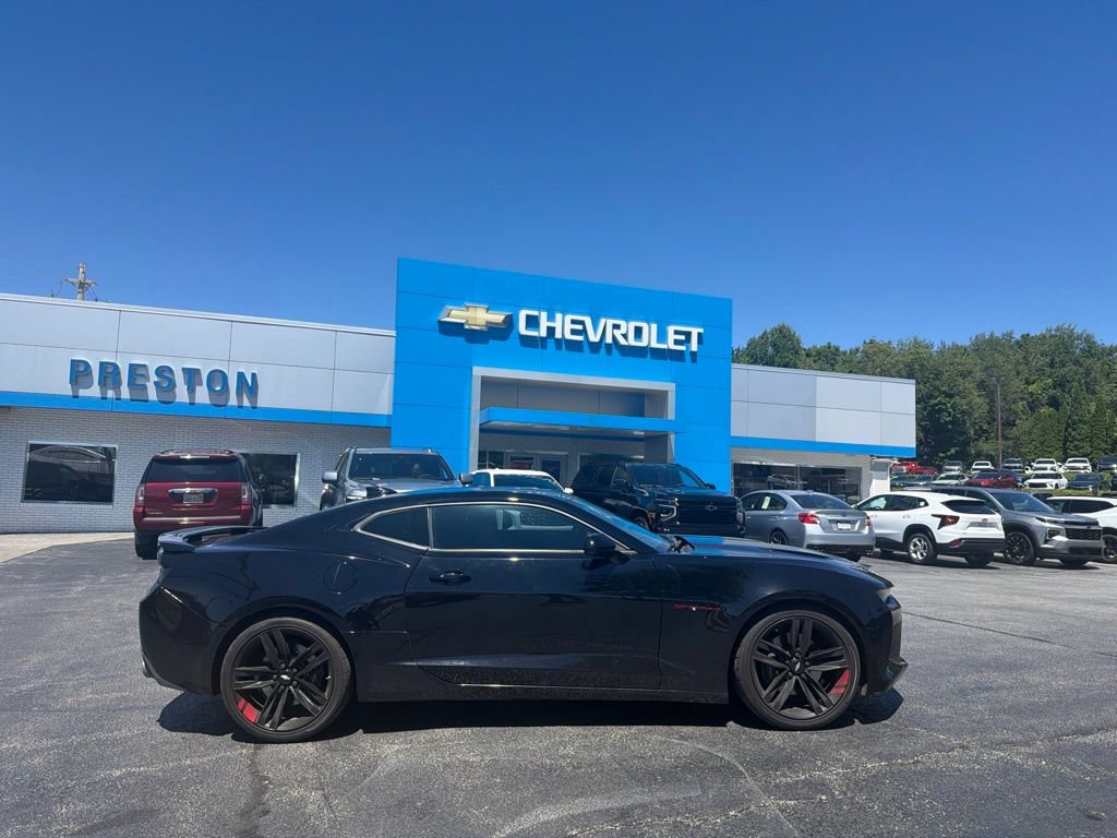 Used 2017 Chevrolet Camaro SS w/ Redline Edition RWD image 2