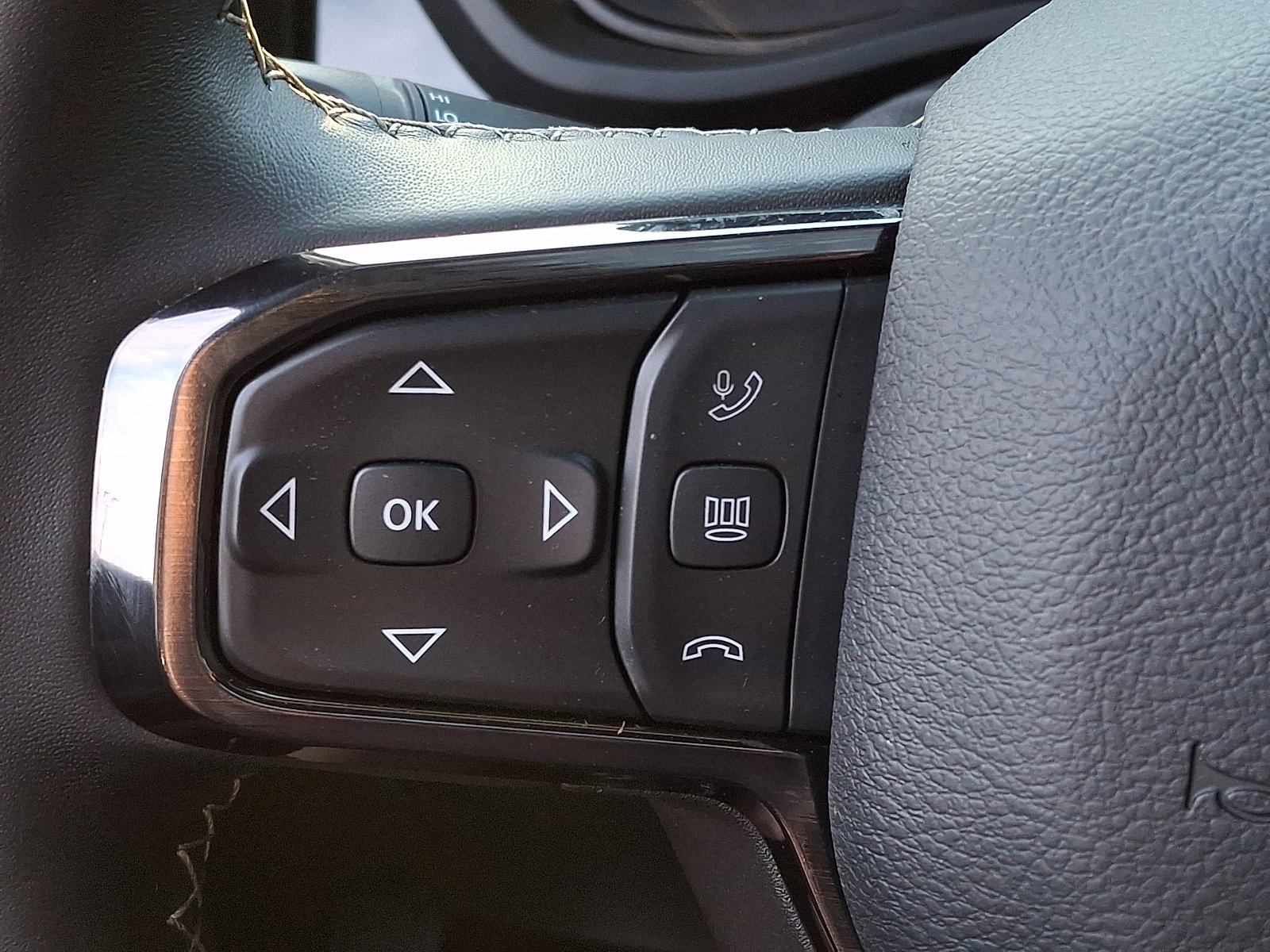 Used 2026 RAM 2500 Limited image 22