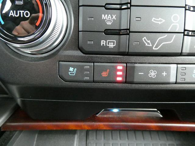 Certified 2020 Ford F350 King Ranch w/ King Ranch Ultimate Package image 34