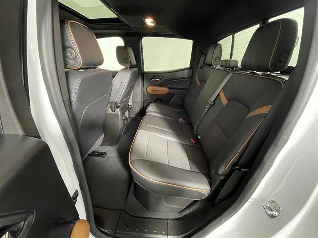 Used 2024 GMC Canyon AT4 w/ Technology Package AWD/4WD image 11